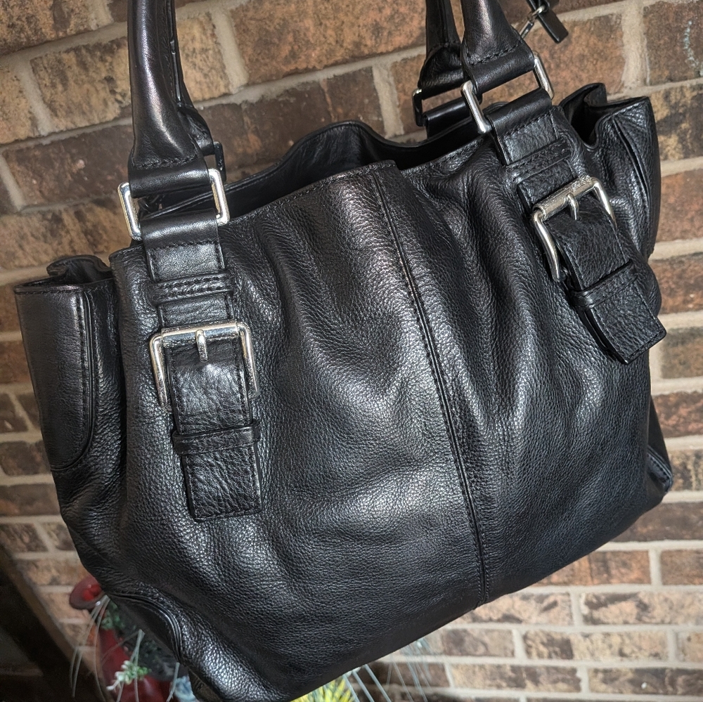 Michael Kors Grayson Black Leather Handbag Silver Hardware - Picture 6 of 16